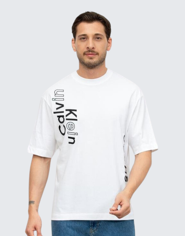 Calvin Klein Blocking Graphic Short Sleeve T-Shirt Men.