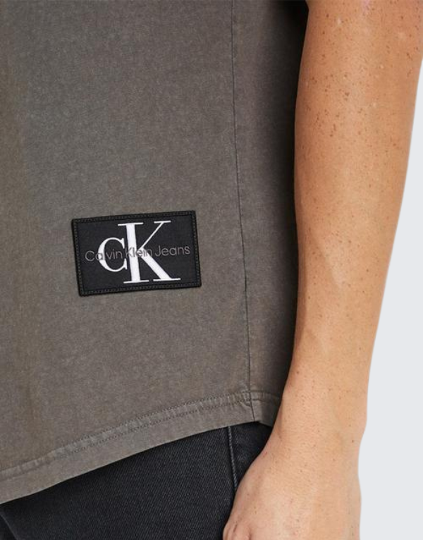 Calvin Klein Washed Mono Badge T-Shirt In Dark Grey Men