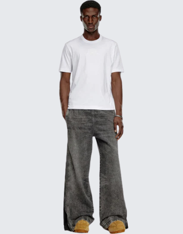 Diesel T-Madjust R2 Short Sleeve T-Shirt In 100 Men