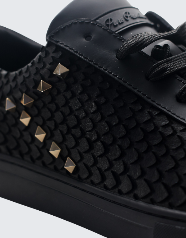 Pure Premium Onda Sneakers In Black Men