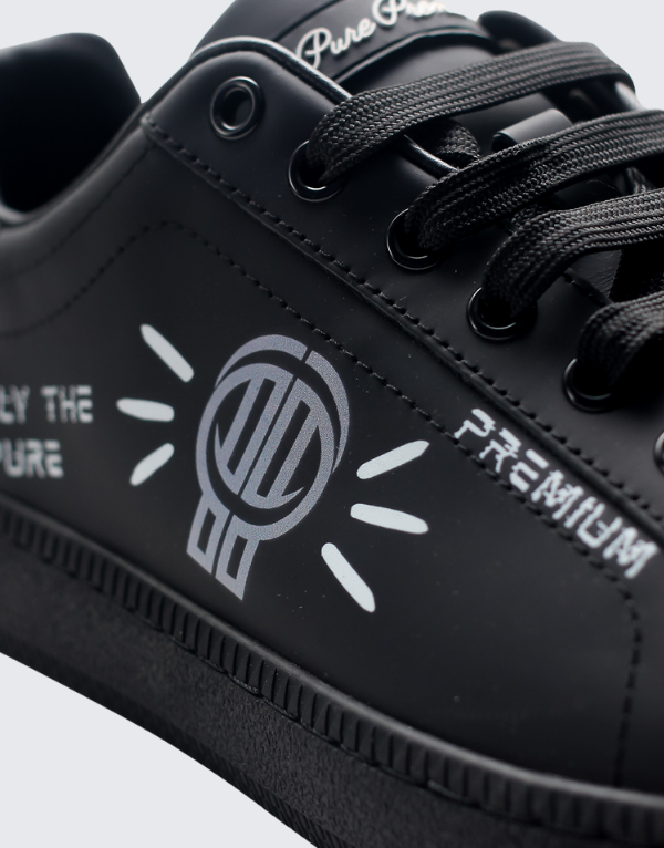 Pure Premium Oria Sneakers In Black
