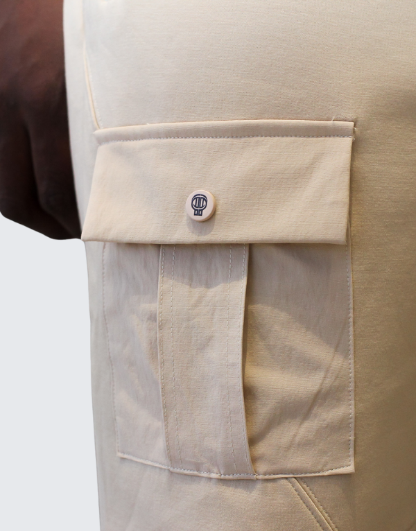 Pure Premium Straaf Shorts In Beige Men