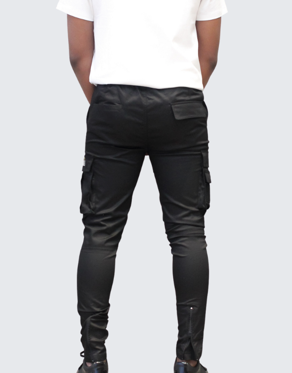 Covali Cargo Pants In Black For Men