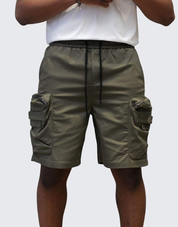 Covali Cargo Shorts In Military Green Men