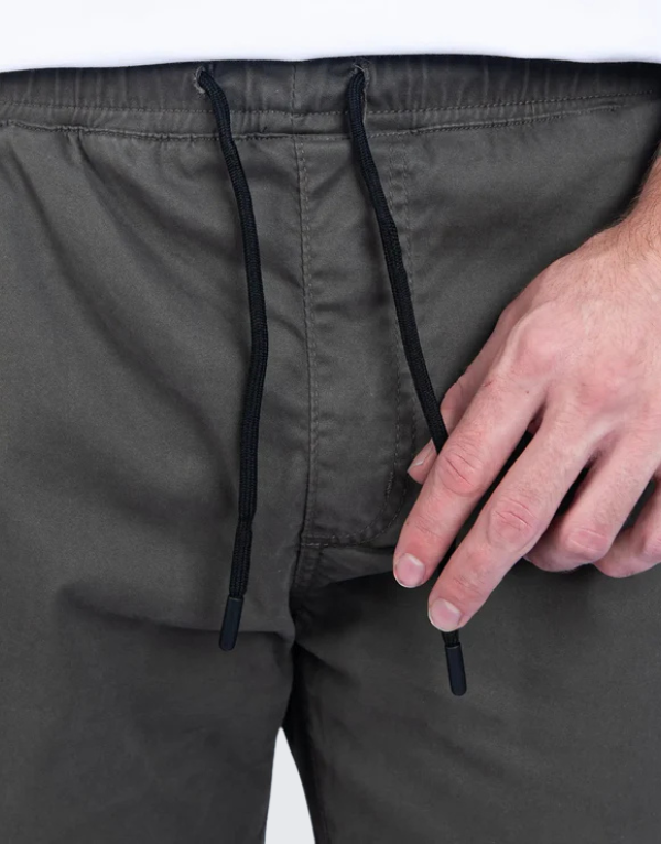  Fade Essential Cuffed Jogger Green Men